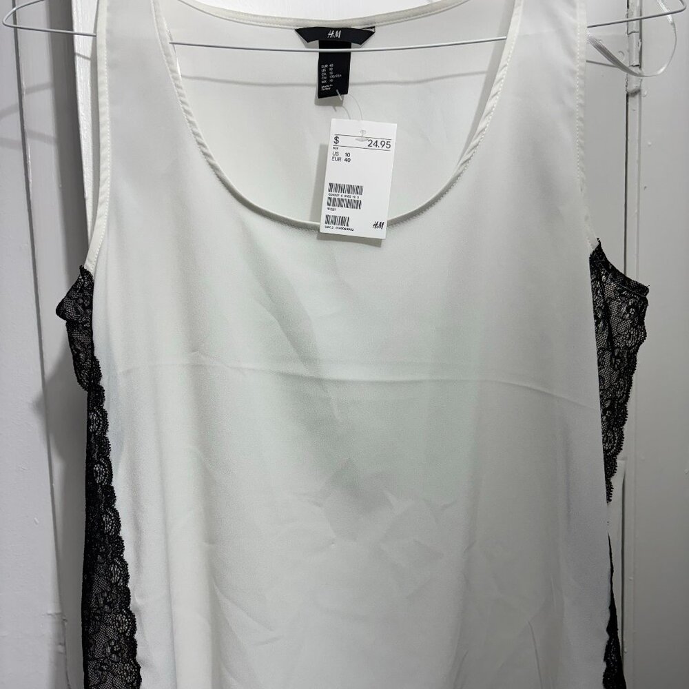 nwt H&M white with black lace shell blouse size 10